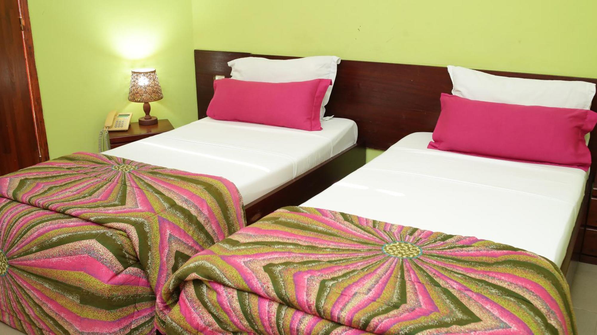 Hotel Le Marly Abidjan Exterior photo