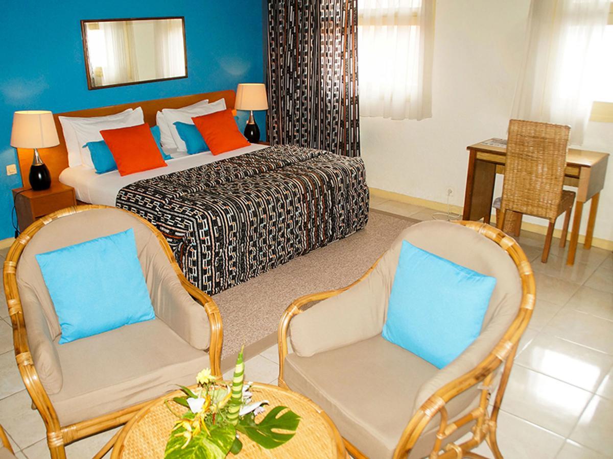 Hotel Le Marly Abidjan Exterior photo