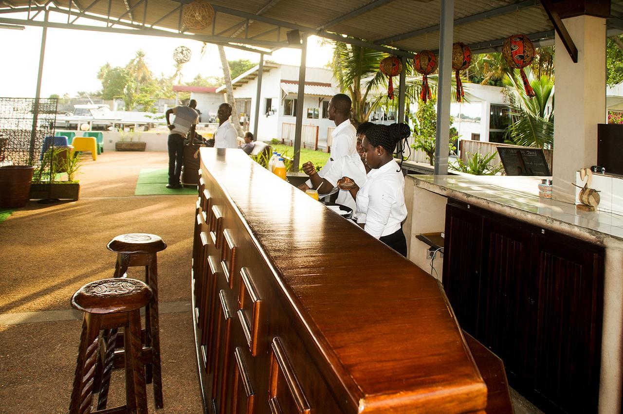 Hotel Le Marly Abidjan Exterior photo