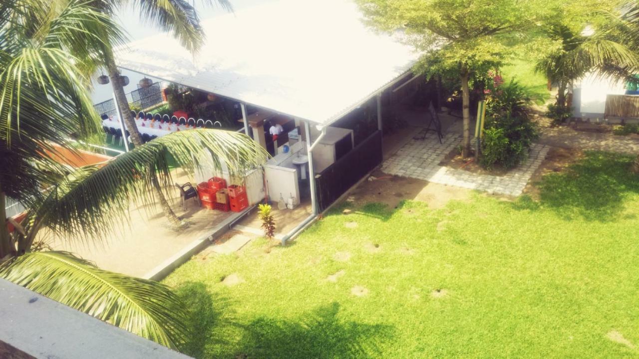 Hotel Le Marly Abidjan Exterior photo